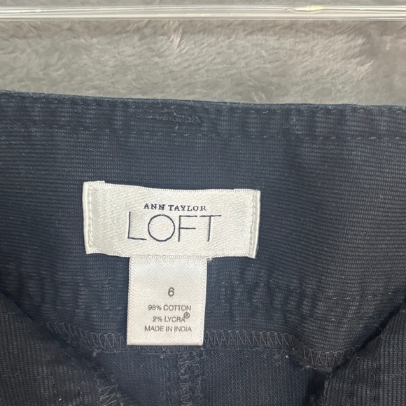 Ann Taylor Loft Pencil Knee Length Skirt Sz 6 Black Button Down Preppy Career - Picture 5 of 8